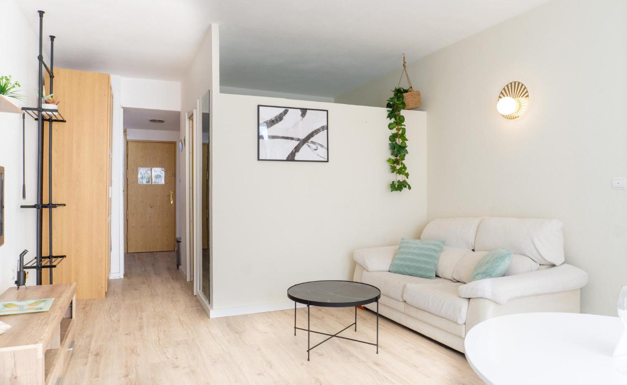 Apartamento Picasso Торемолинос Екстериор снимка